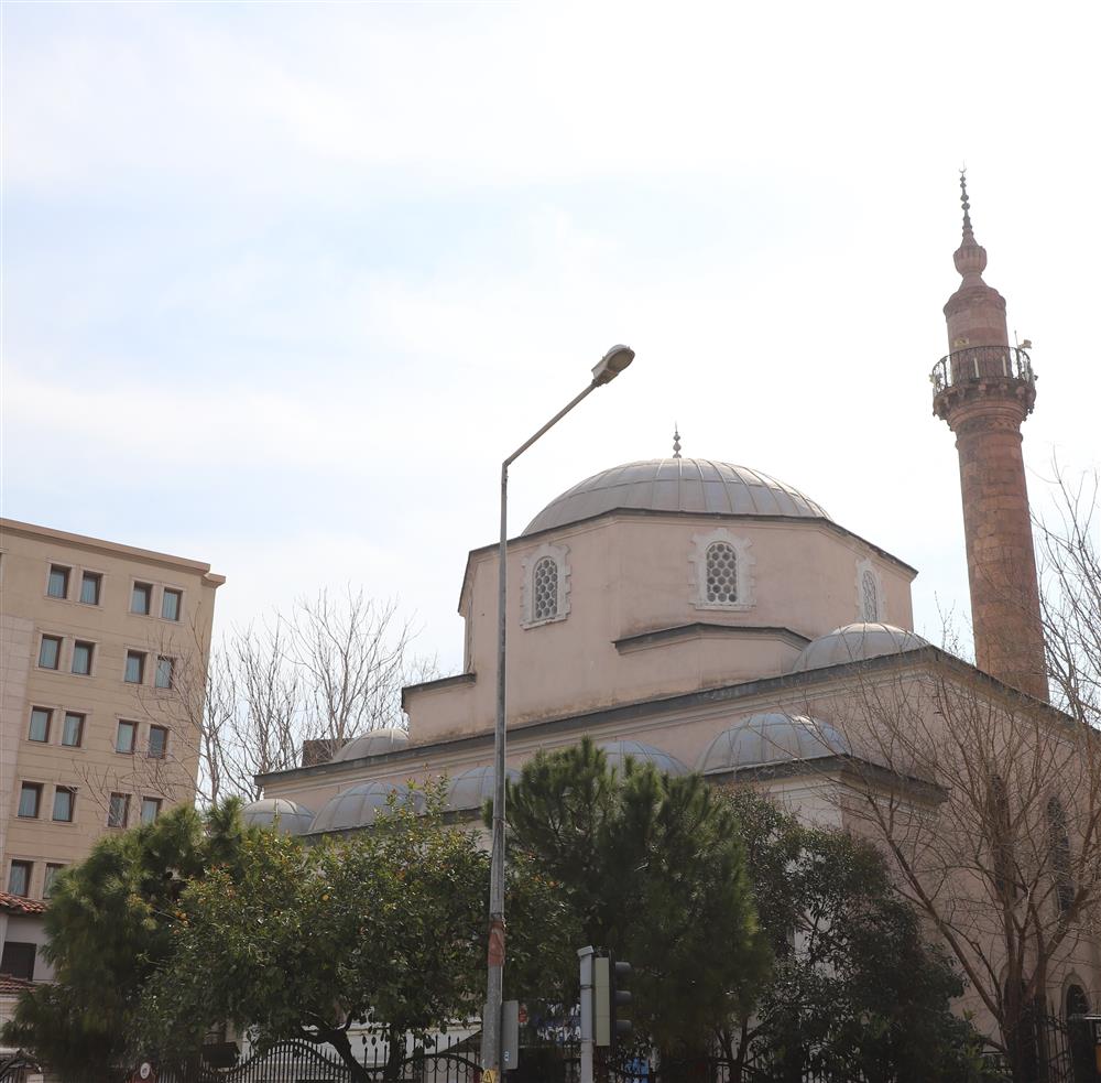 Basmane Çorakkapı Camii 10 .JPG Basmane Çorakkapı Camii 10 .JPG